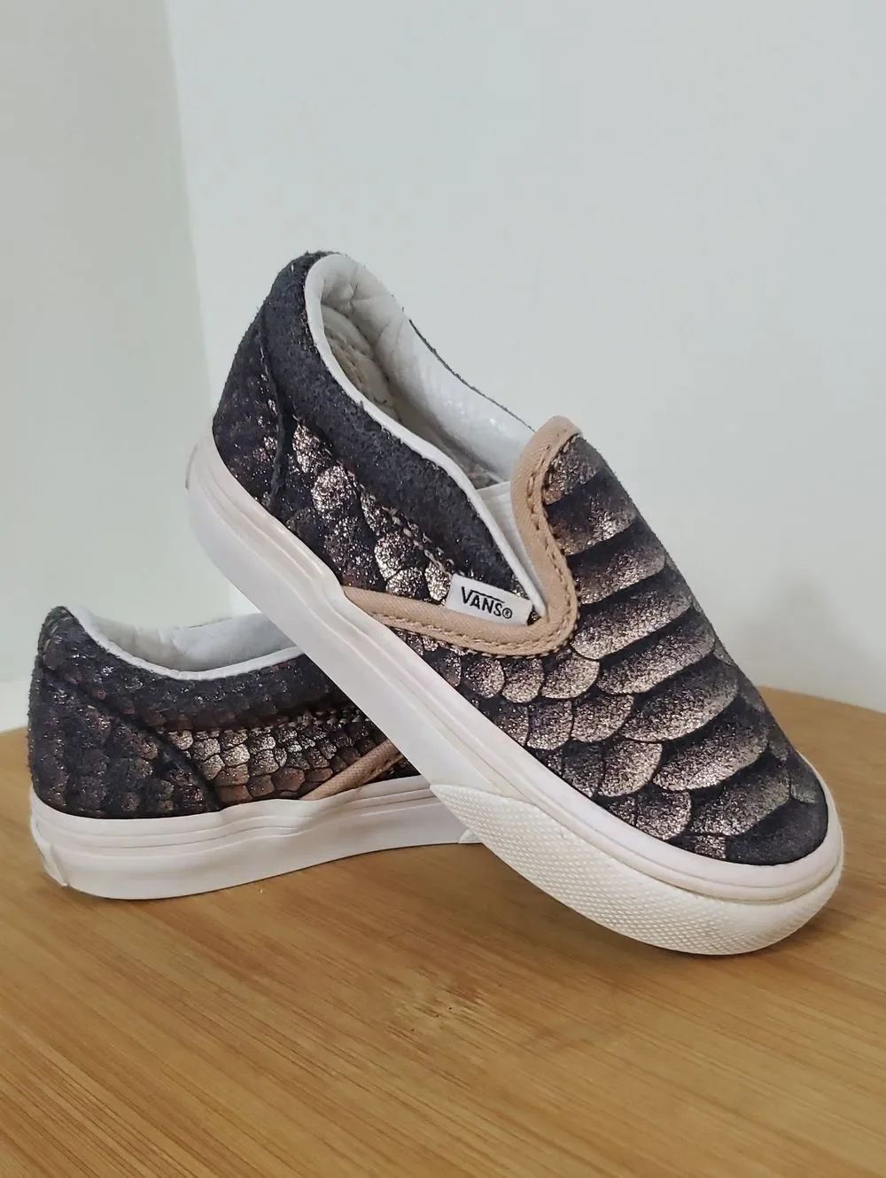 Vans Metallic Black and Tan Scale-Pattern Slip-Ons Toddler Size 6